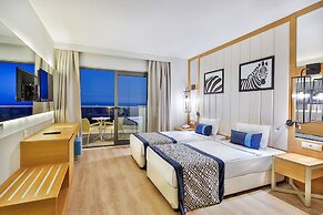 Calido Maris Hotel