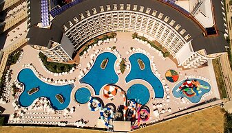 Calido Maris Hotel