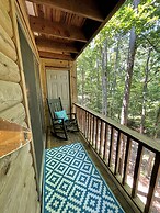 Forest view, log-sided two bedroom, two bath condo on Lake Ouachita. 2