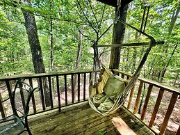 Forest view, log-sided two bedroom, two bath condo on Lake Ouachita. 2