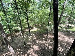 Forest view, log-sided two bedroom, two bath condo on Lake Ouachita. 2