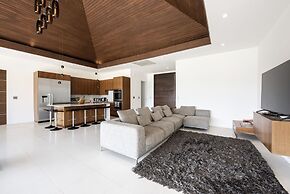 Ananda House 4 Bedroom Estate