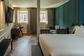 Mercer Plaza Sevilla 5 GL