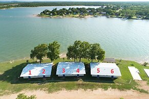 Oasis Lake Buchanan
