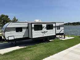 Oasis Lake Buchanan
