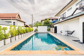 Chonlada Pool Access 2 BR Bungalow