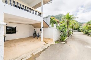 Chonlada Pool Access 2 BR Bungalow