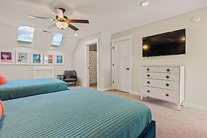 Cambridge Reserve by KEES Vacations