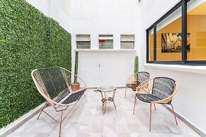 Narvarte Apartments by Escajal Homes