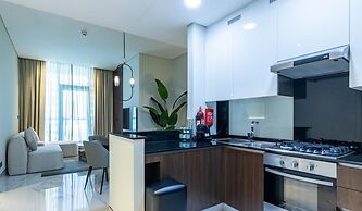 Homesgetaway - 1BR in J One Residence