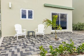 Modern 3-bed Apartment in Papaya Resort Curacao