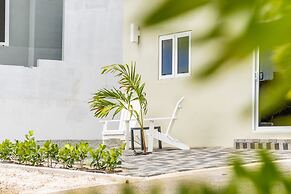 Modern 3-bed Apartment in Papaya Resort Curacao
