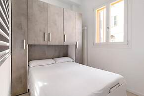 Modern Studio in Borgo Panigale by Wonderful Italy