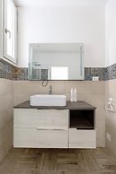 Modern Studio in Borgo Panigale by Wonderful Italy