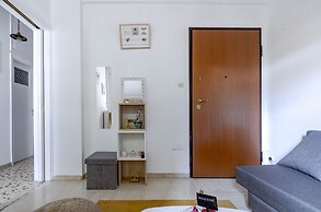 4u Apartment Athens! 2 Minutes From Metro Station