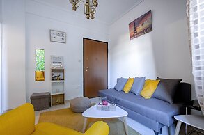 4u Apartment Athens! 2 Minutes From Metro Station