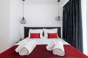 Acropolis Exclusive Apartment