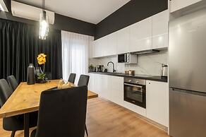 Acropolis Exclusive Apartment