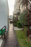 Altos Valeria Apart Hotel