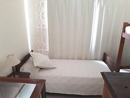 Altos Valeria Apart Hotel