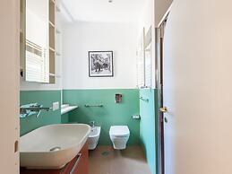 RSH Spanish Steps Luxury Apartments