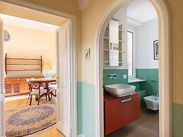 RSH Spanish Steps Luxury Apartments