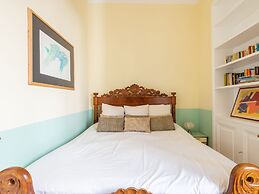 RSH Spanish Steps Luxury Apartments