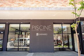 Skyline da cidade em Resort paradisíaco