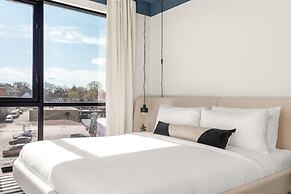 The Eighteen by Locale