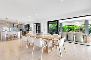 YALLA24-LUXURY RESORT STYLE HOLIDAY HOME