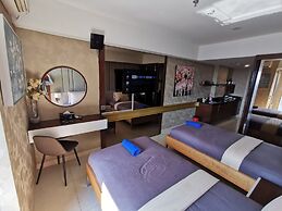 Warhol Residences Simpang Lima