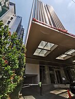 Warhol Residences Simpang Lima