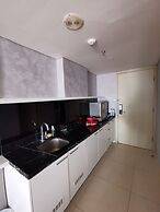 Warhol Residences Simpang Lima