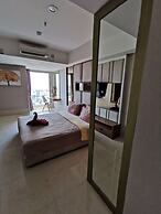 Warhol Residences Simpang Lima