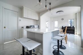 THE GARNET HIGASHIKAWA