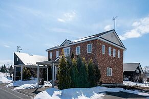 THE GARNET HIGASHIKAWA