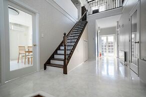 THE GARNET HIGASHIKAWA