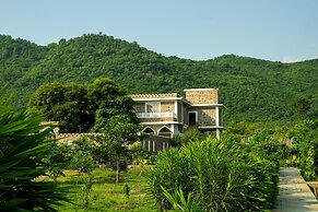 Kutani Bagh - best hotel in Sariska national park
