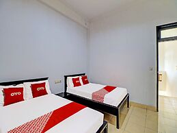 OYO 90067 Hotel Nuansa Indah