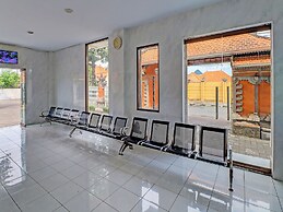 OYO 90067 Hotel Nuansa Indah