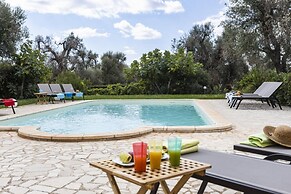 Trulletto Corte Degli Ulivi