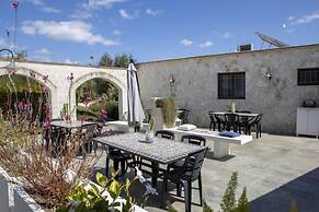 Trullo Bouganville in San Michele Salentino