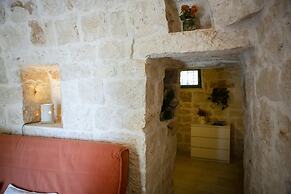 Trullo Bouganville in San Michele Salentino