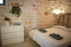 Trullo Bouganville in San Michele Salentino