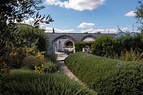 Trullo Bouganville in San Michele Salentino