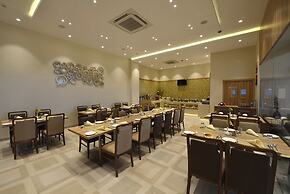 Click Hotel Bhuj