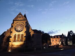 LA DEMEURE