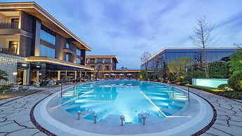 Swisstouches Resort Hotel