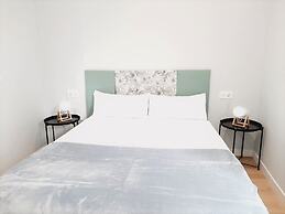 Apartamentos Vega by gaiarooms