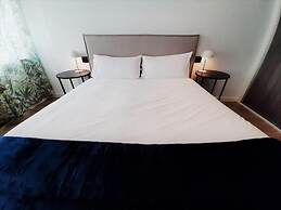 Apartamentos Celestina by gaiarooms